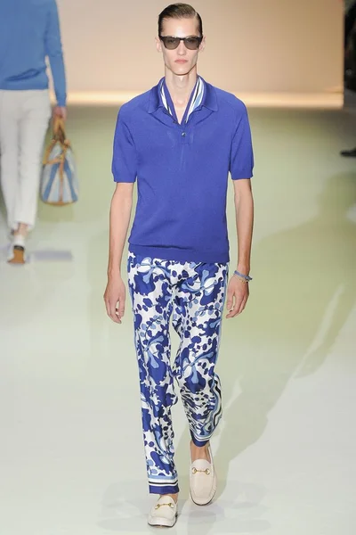 Look 27